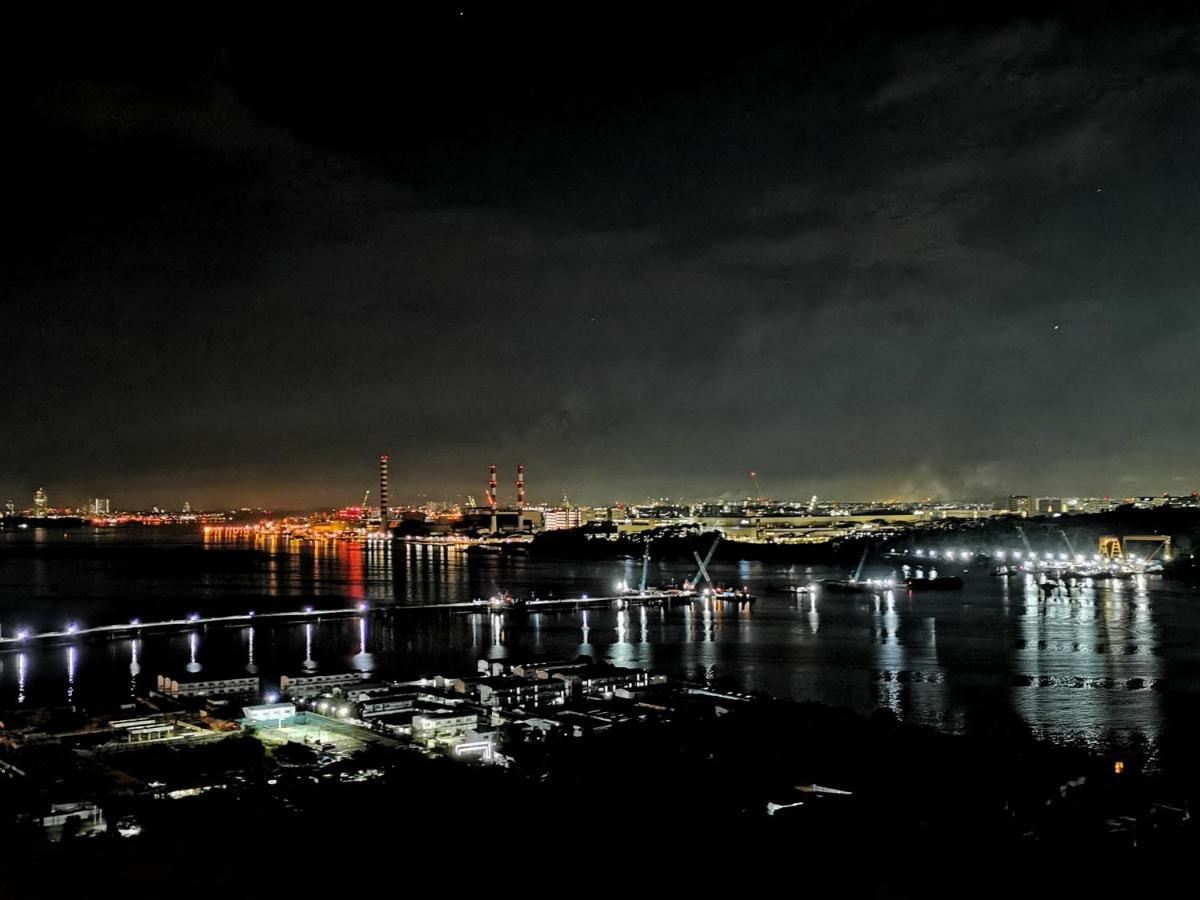 Yussy 2 Bedroom Sea View Condo At R&F Princess Cove جوهر بهرو المظهر الخارجي الصورة