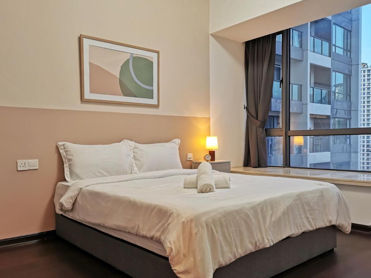 Yussy 2 Bedroom Sea View Condo At R&F Princess Cove جوهر بهرو المظهر الخارجي الصورة