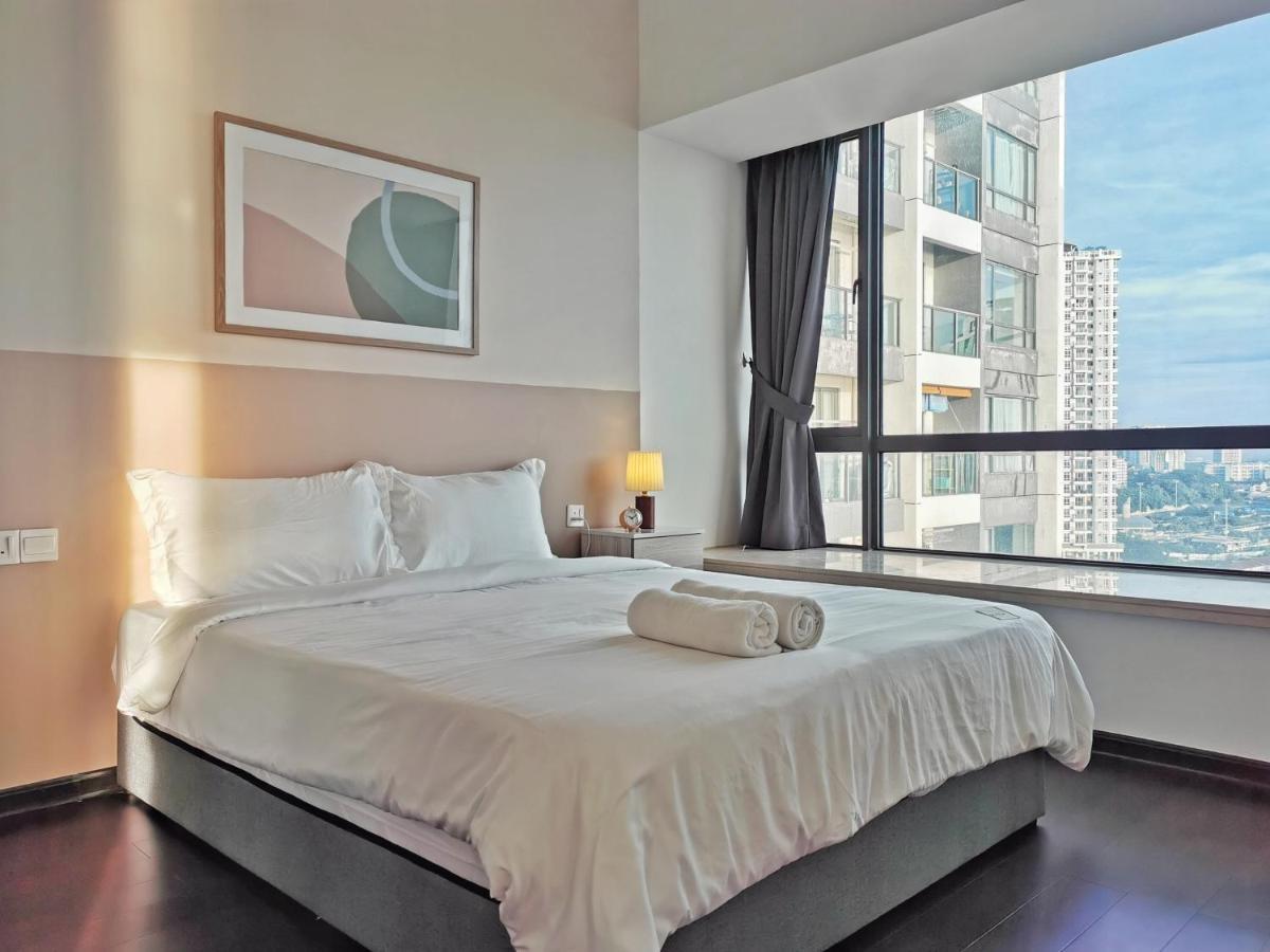 Yussy 2 Bedroom Sea View Condo At R&F Princess Cove جوهر بهرو المظهر الخارجي الصورة